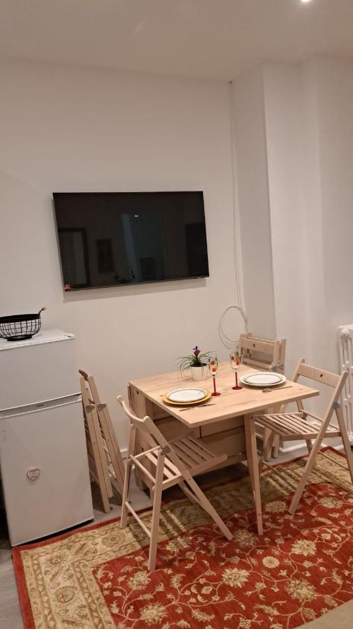 Appartement A 20 Minutes A Pied De L'Arc De Triomphe! à Paris Extérieur photo